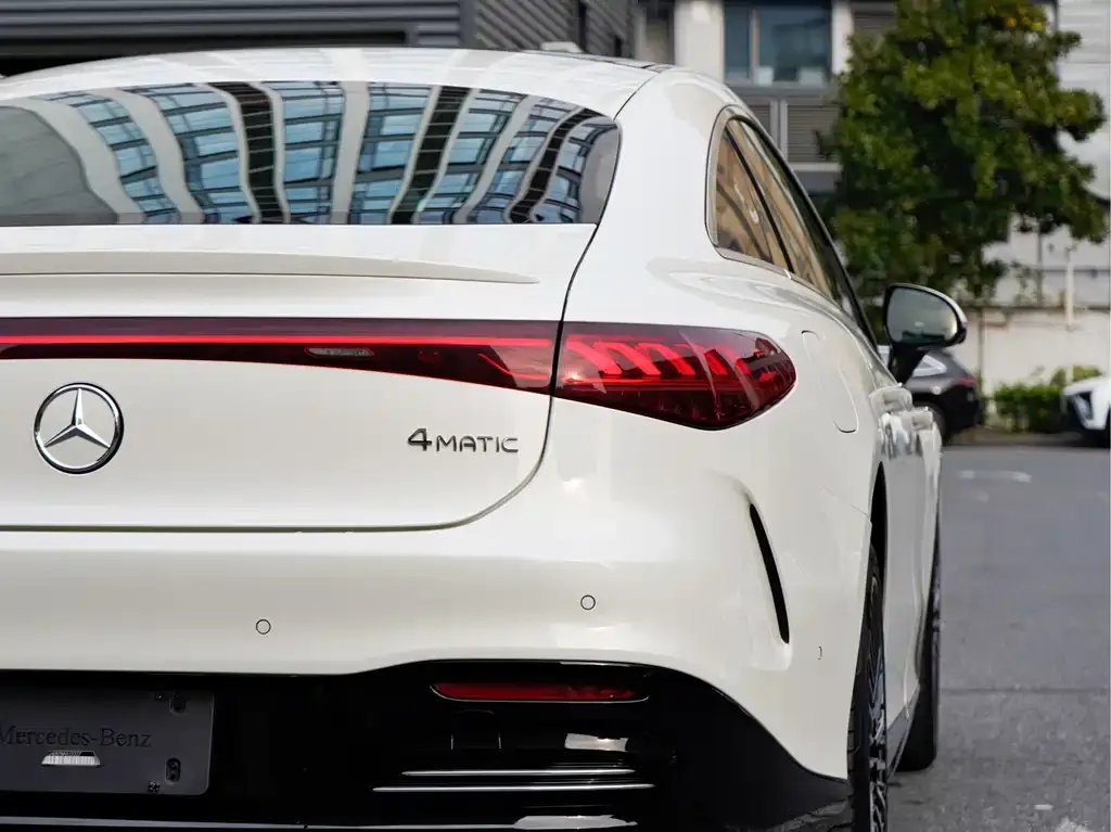 Mercedes-Benz EQS 2022 из CN, фото 8