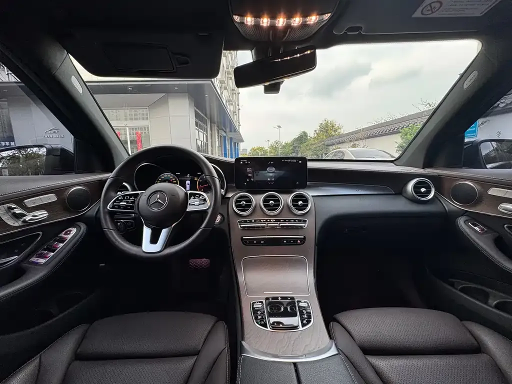 Mercedes-Benz GLC 2022 из CN, фото 9
