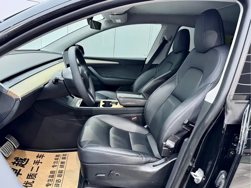 Tesla Model Y 2023 из CN, фото 9