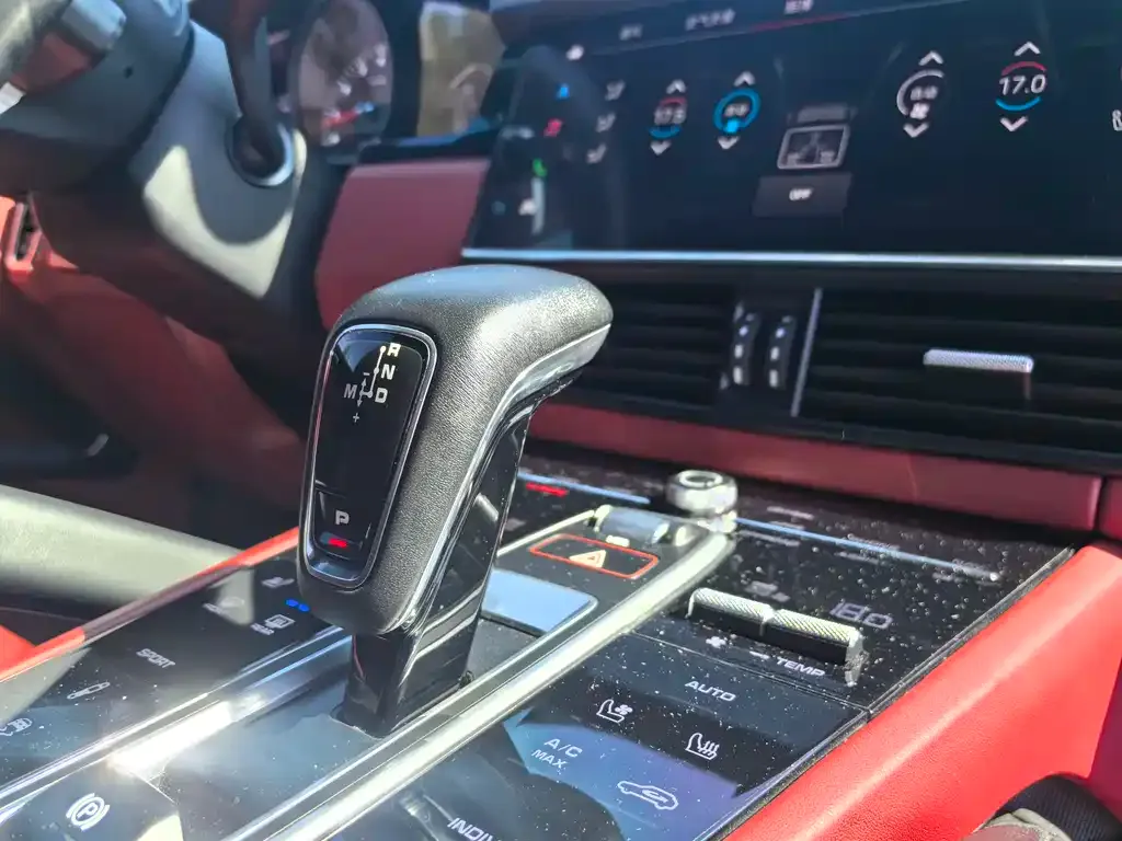 Porsche Cayenne 2022 из CN, фото 3