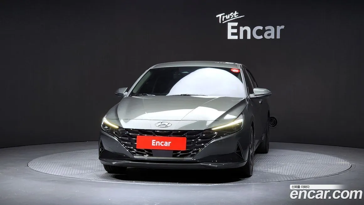 Hyundai AVANTE — фото 3