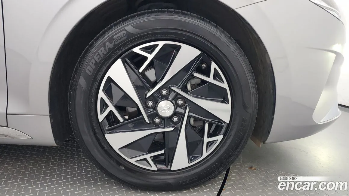 Hyundai Grandeur 2022 из KR, фото 5