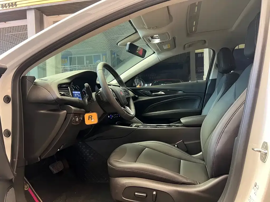 Buick Regal — фото 4