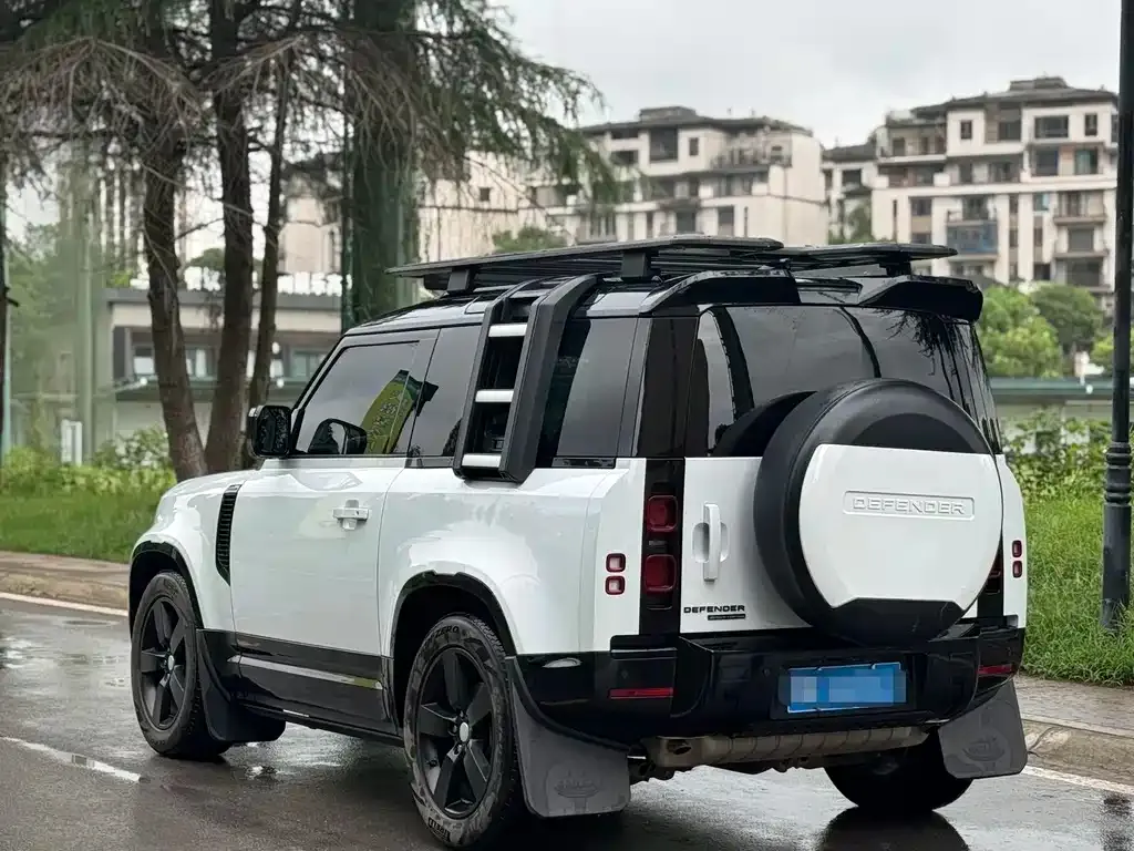 Land Rover Defender — фото 5