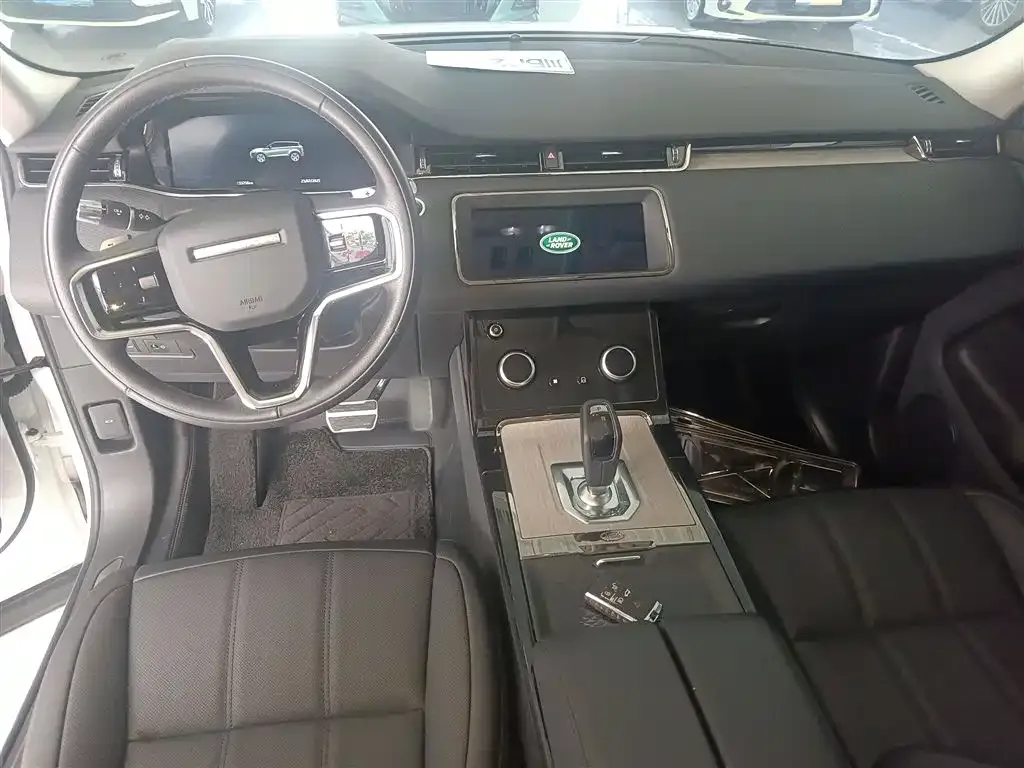 Land Rover Evoque — фото 10