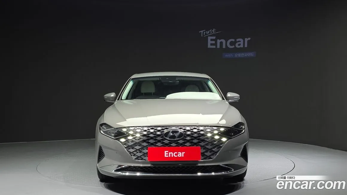 Hyundai Grandeur 2022 из KR, фото 3