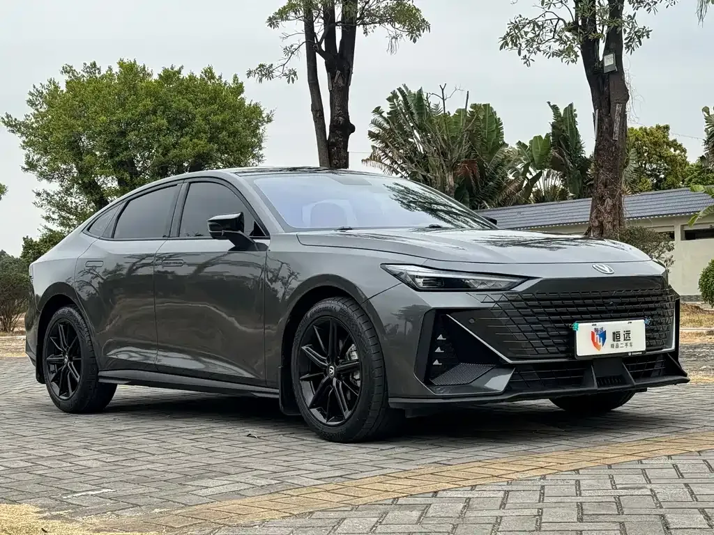 Changan UNI-V 2023 из CN, фото 3
