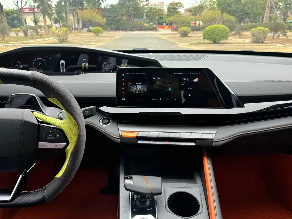 Changan UNI-V 2023 из CN, фото 9