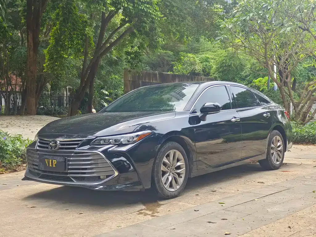 Toyota Avalon 2021 из CN, фото 1