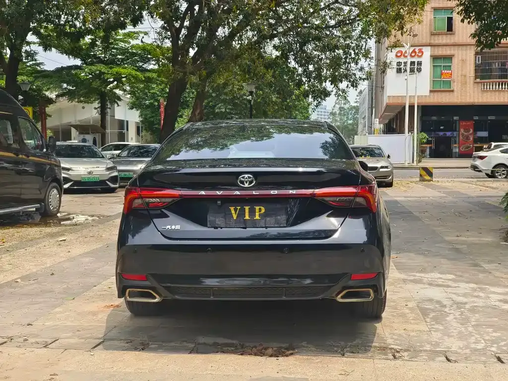 Toyota Avalon 2021 из CN, фото 10