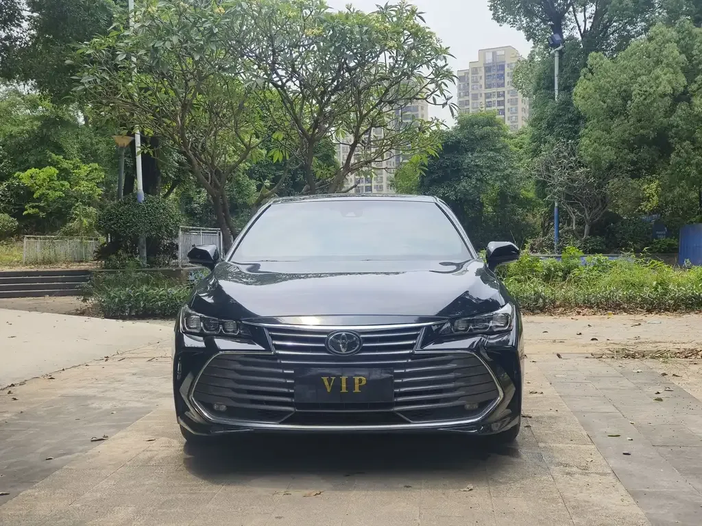 Toyota Avalon 2021 из CN, фото 2