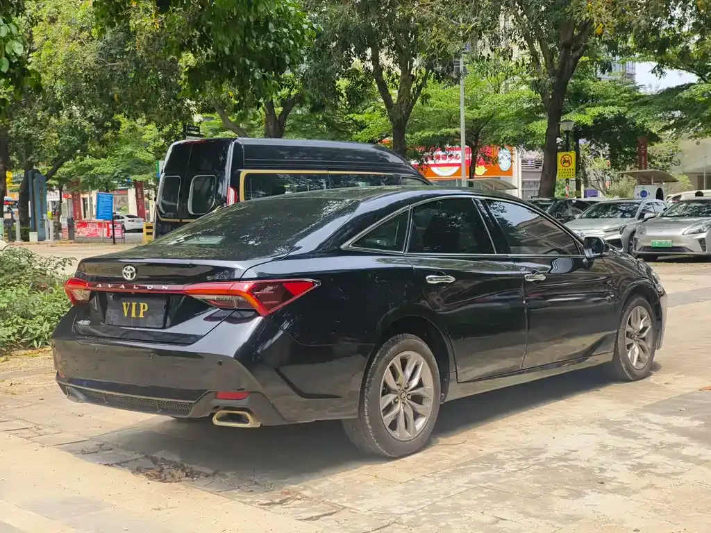 Toyota Avalon 2021 из CN, фото 8