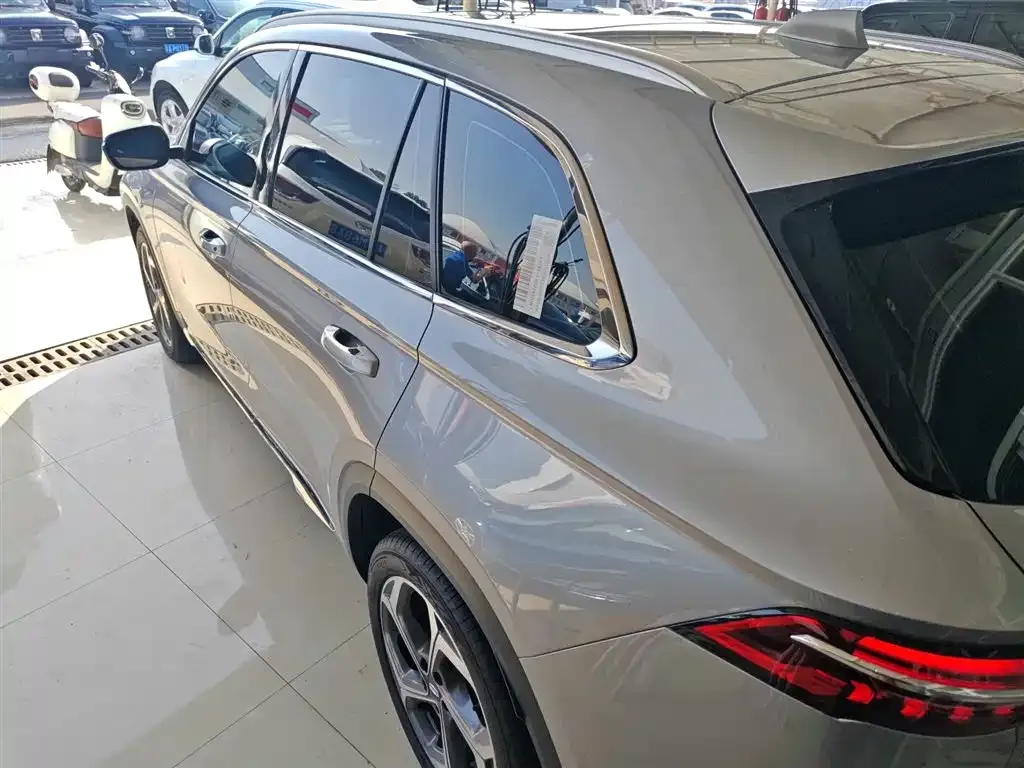 Geely Xingyue L 2024 из CN, фото 5