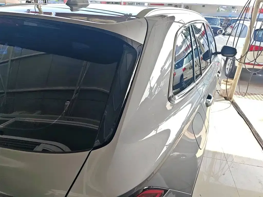 Geely Xingyue L 2024 из CN, фото 7
