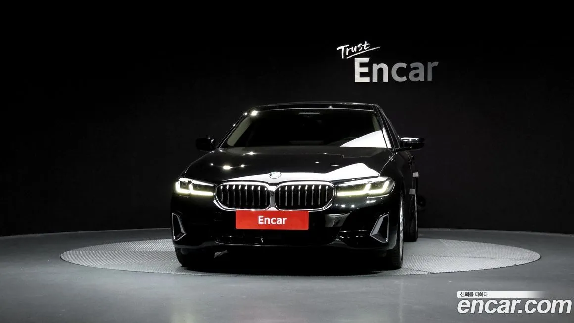 BMW 5-Series 2023 из KR, фото 3