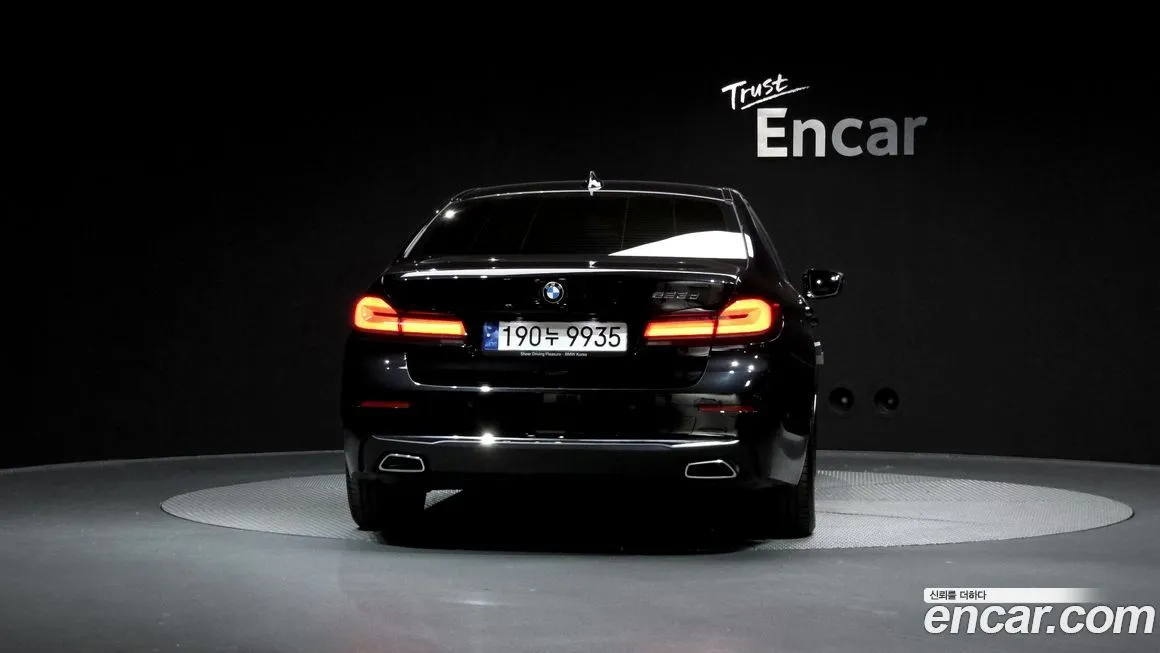 BMW 5-Series 2023 из KR, фото 4