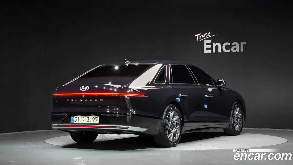 Hyundai Grandeur 2023 из KR, фото 2