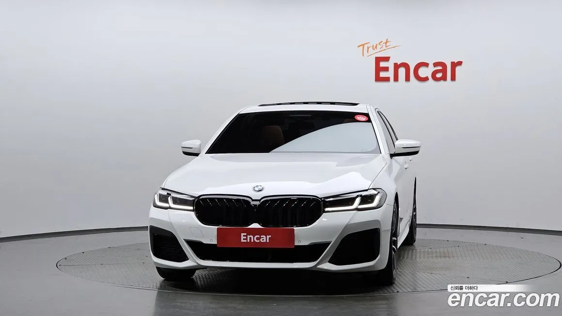 BMW 5-Series 2023 из KR, фото 3