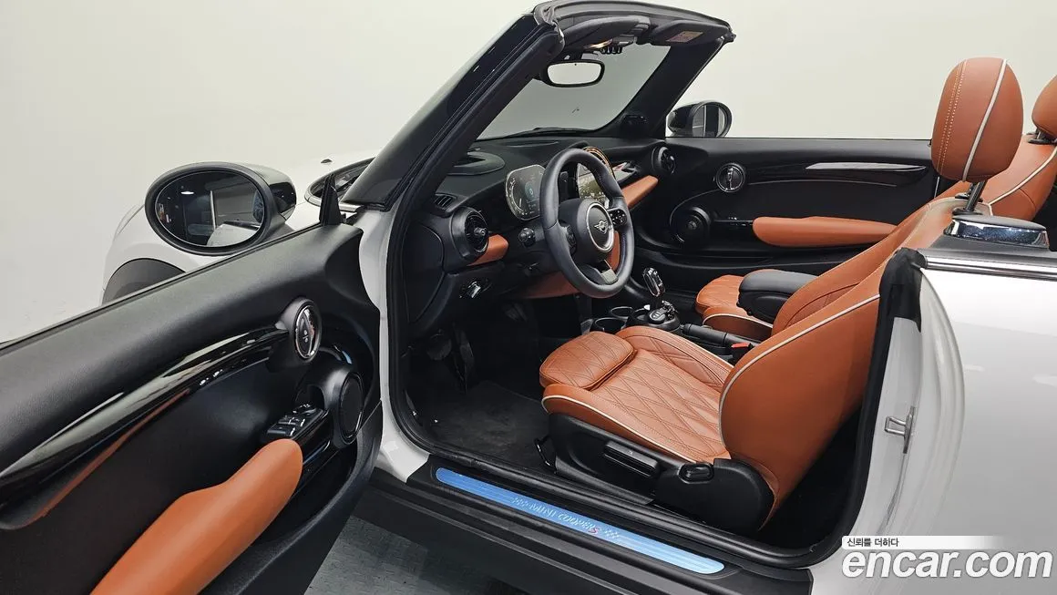 Mini Cooper Convertible — фото 10