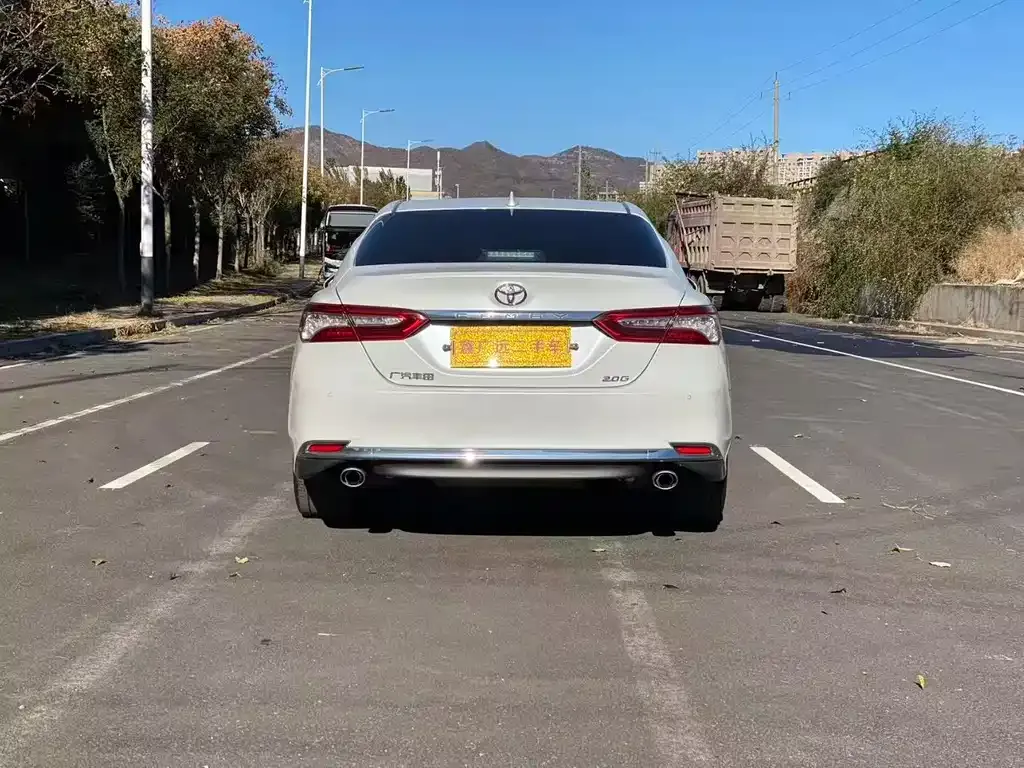 Toyota Camry 2023 из CN, фото 5