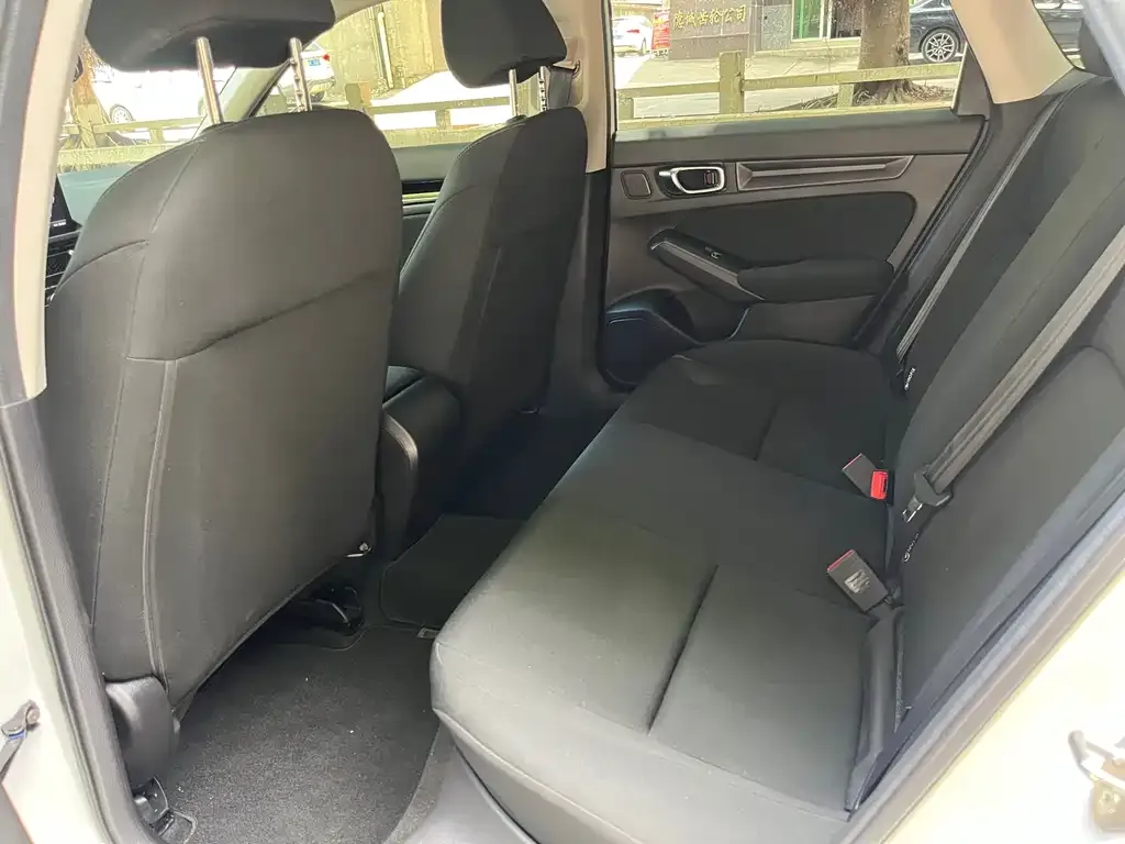 Honda Civic 2022 из CN, фото 5