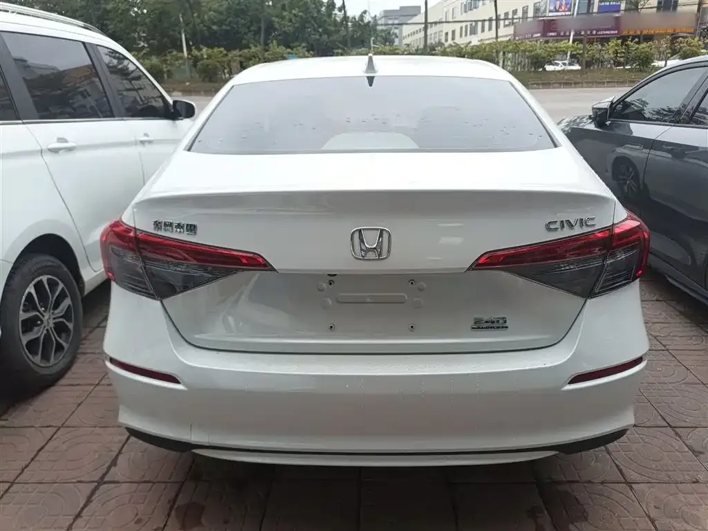 Honda Civic — фото 6