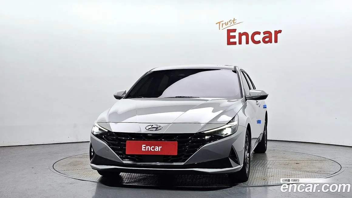 Hyundai AVANTE — фото 3