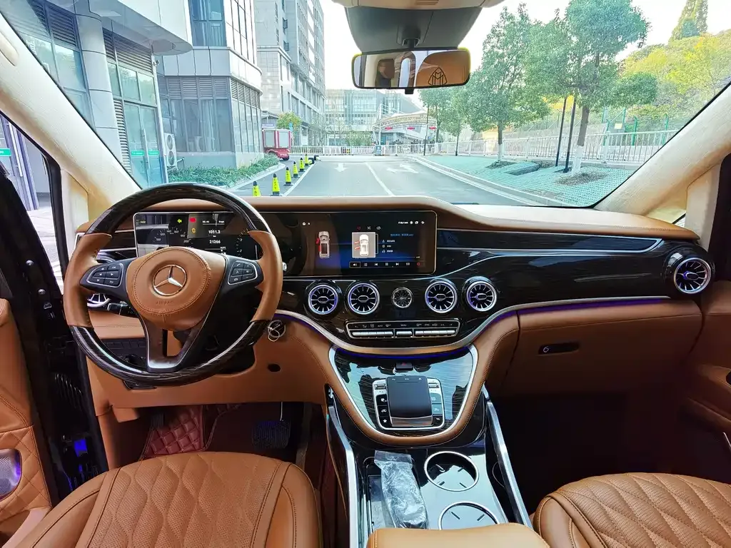 Mercedes-Benz Vito 2023 из CN, фото 6