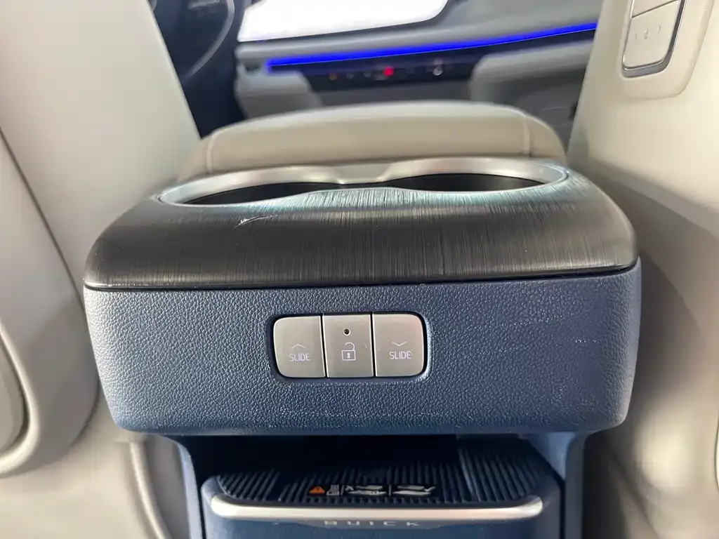 Buick GL8 Hybrid 2024 из CN, фото 10