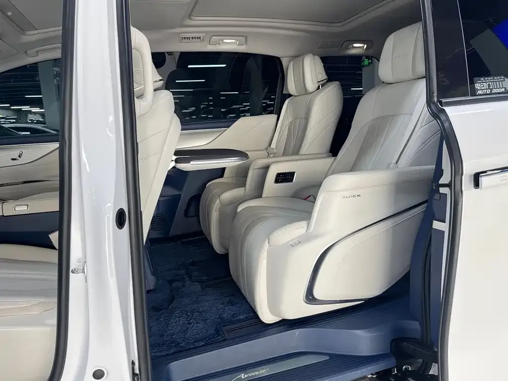 Buick GL8 Hybrid 2024 из CN, фото 8