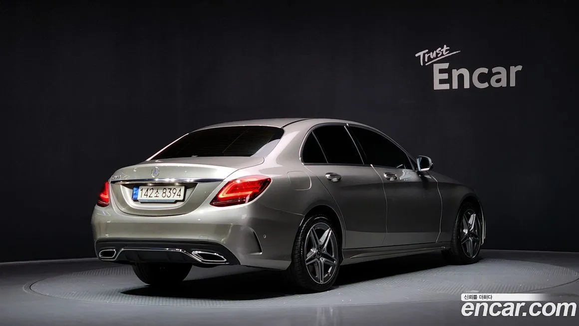 Mercedes-Benz C-Class — фото 2