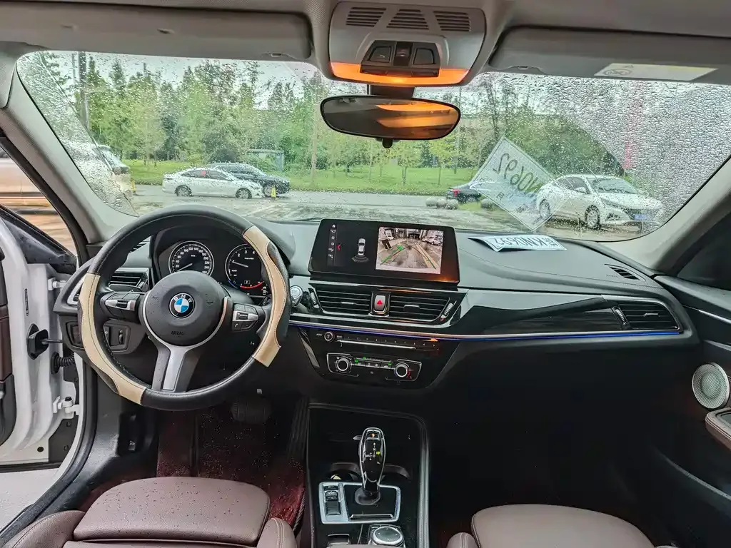 BMW 1 Series 2023 из CN, фото 7