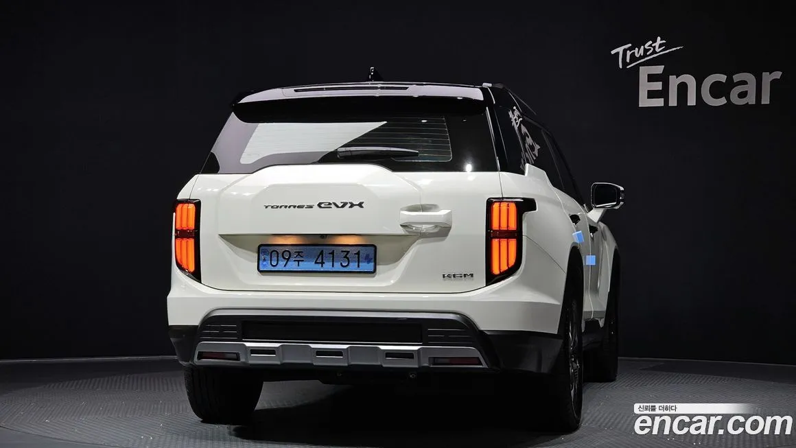 KG Mobility (Ssangyong) Torres — фото 4