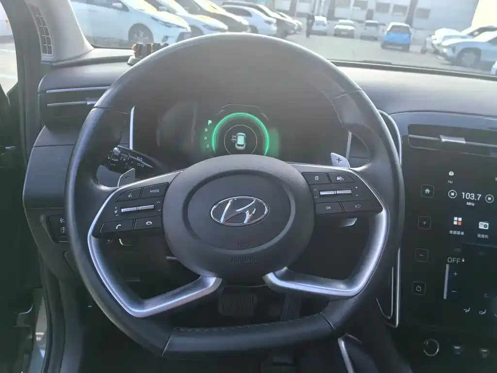 Hyundai Tucson — фото 8