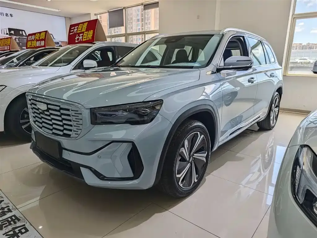 Geely Xingyue L — фото 1