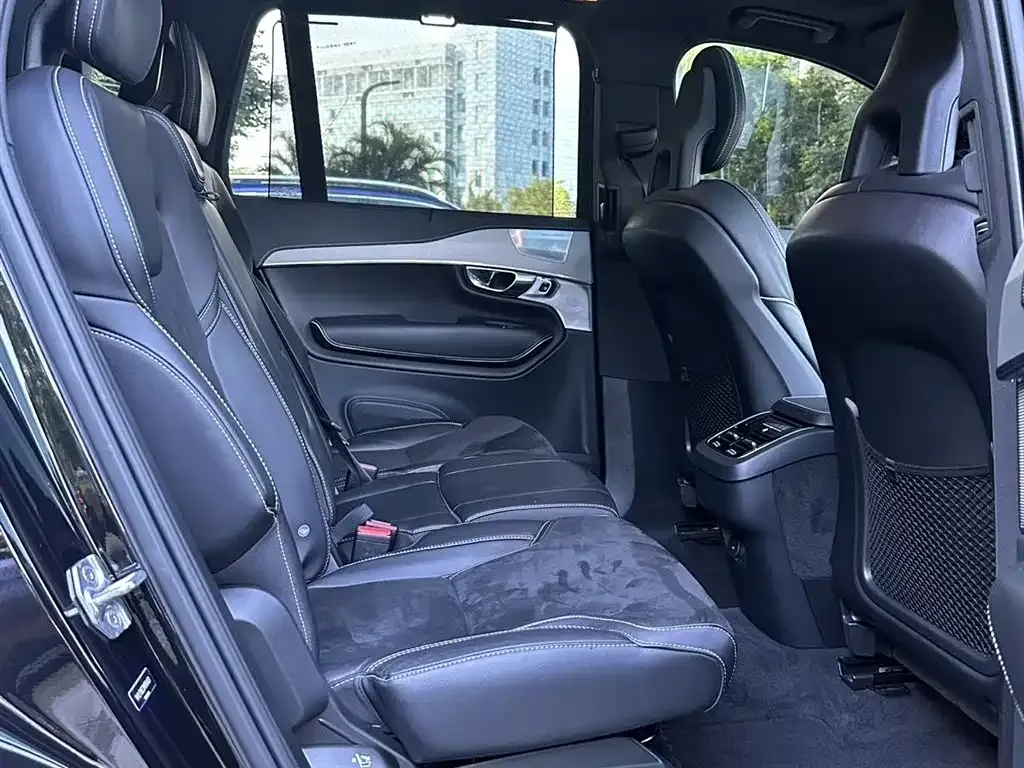 Volvo XC90 2021 из CN, фото 2
