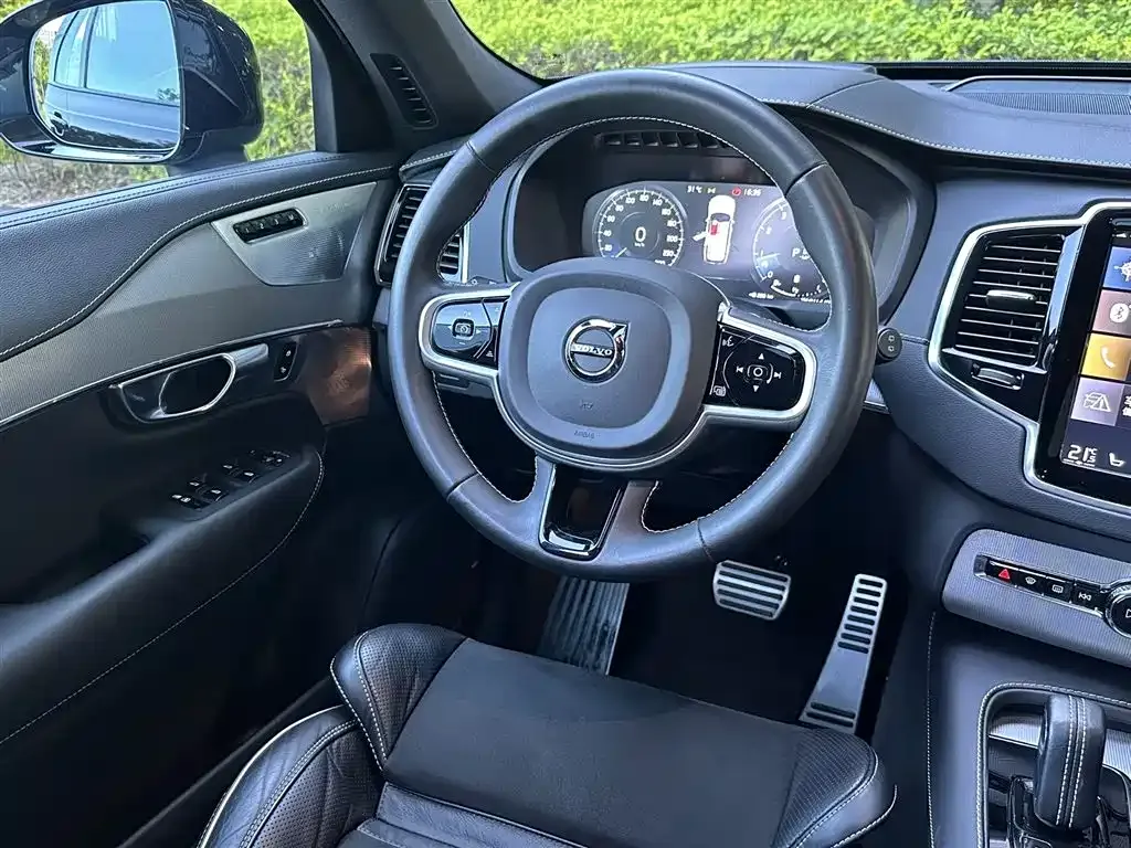 Volvo XC90 2021 из CN, фото 4