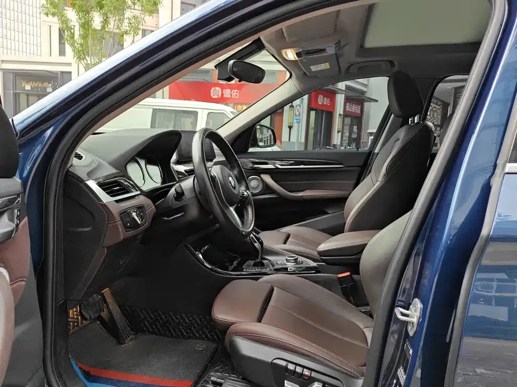 BMW X1 2021 из CN, фото 7
