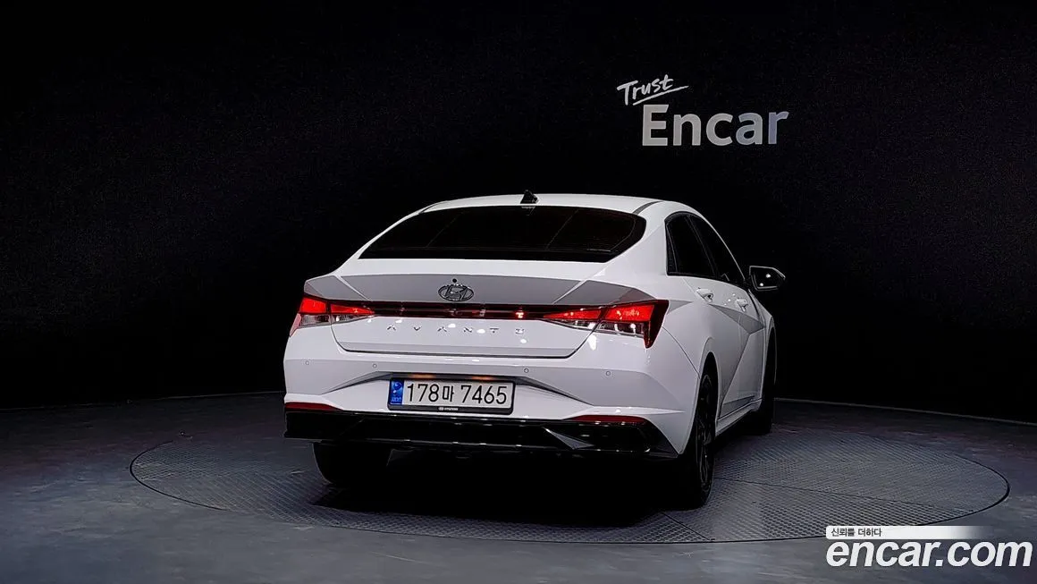 Hyundai AVANTE — фото 4