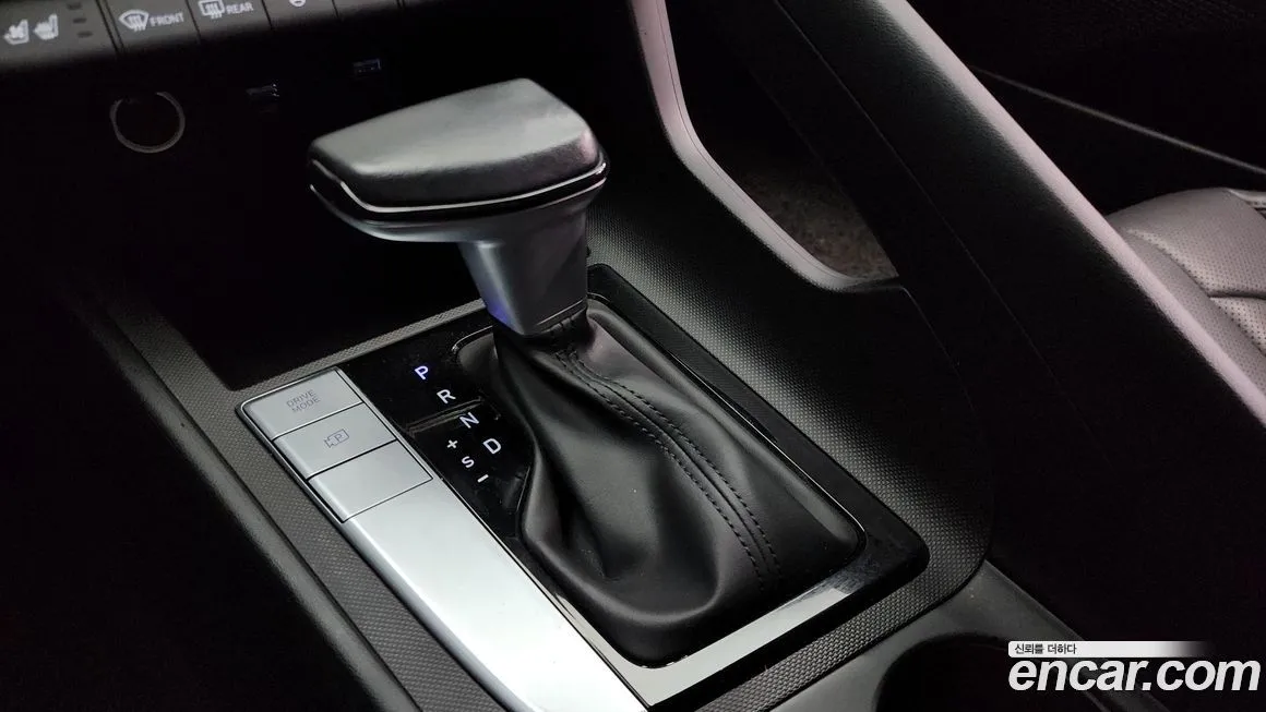 Hyundai AVANTE — фото 9