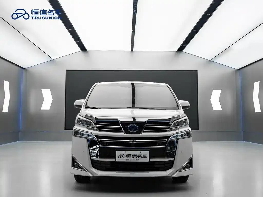 Toyota Vellfire 2021 из CN, фото 2
