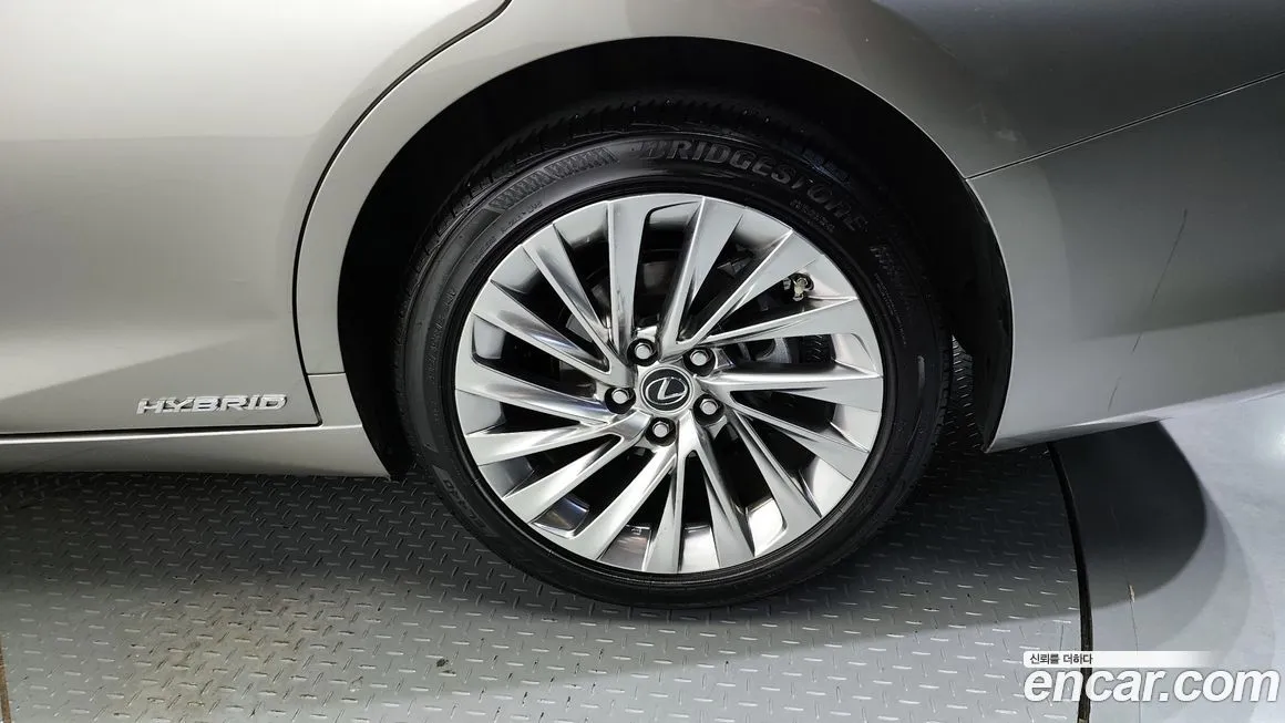 Lexus ES 2022 из KR, фото 5
