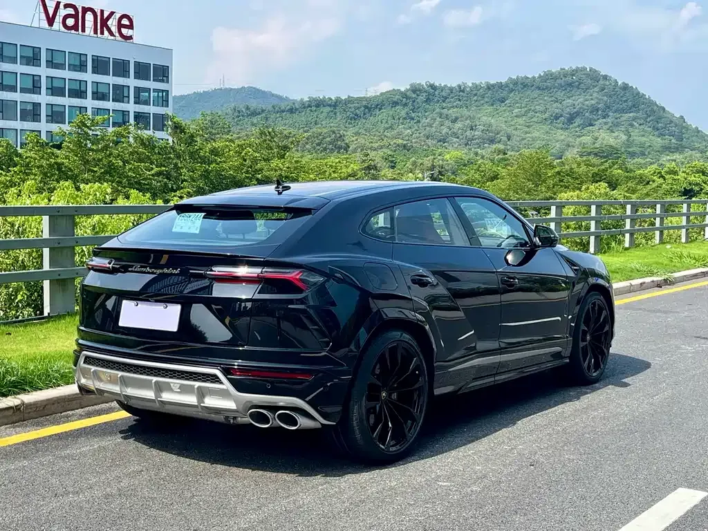Lamborghini Urus 2021 из CN, фото 6