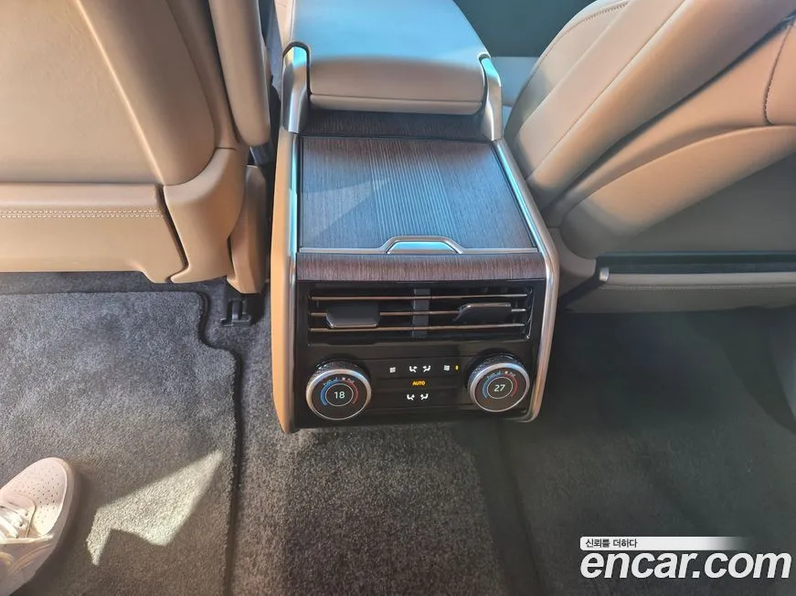 Land Rover Range Rover 2025 из KR, фото 10