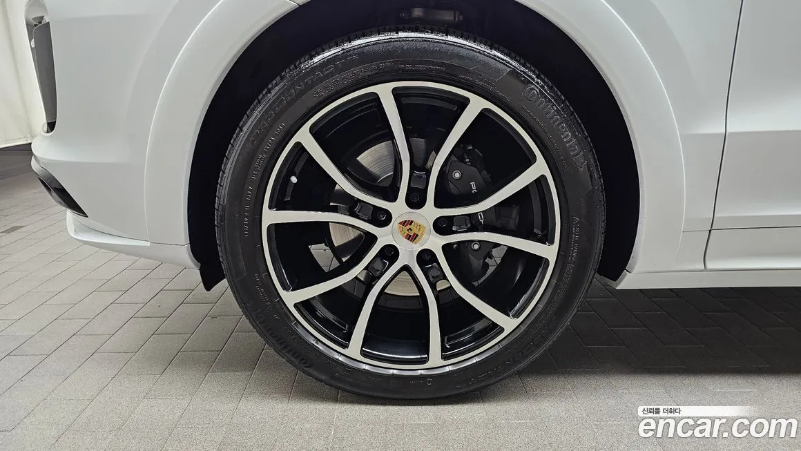 Porsche Cayenne 2023 из KR, фото 5