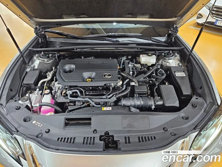 Lexus ES 2025 из KR, фото 6