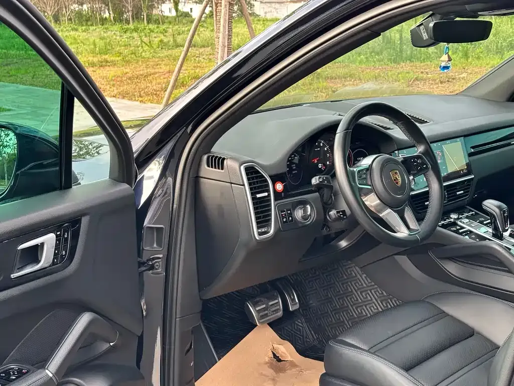 Porsche Cayenne 2021 из CN, фото 4