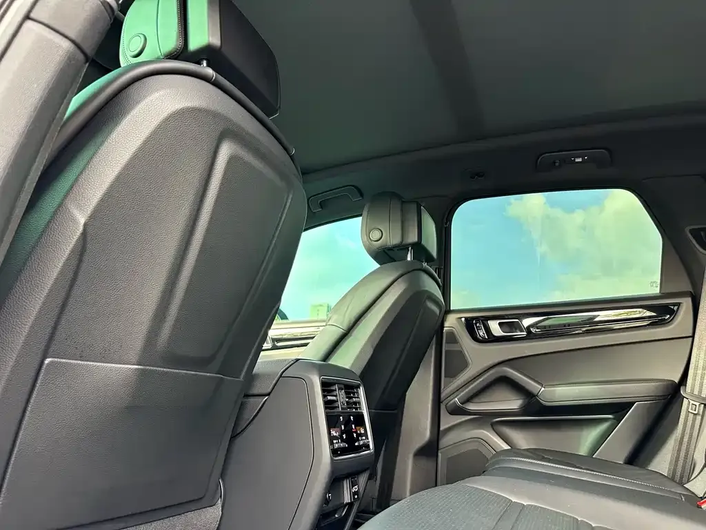 Porsche Cayenne 2021 из CN, фото 9