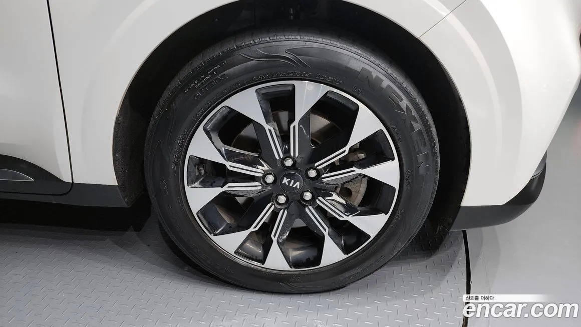 Kia Carnival 2021 из KR, фото 5