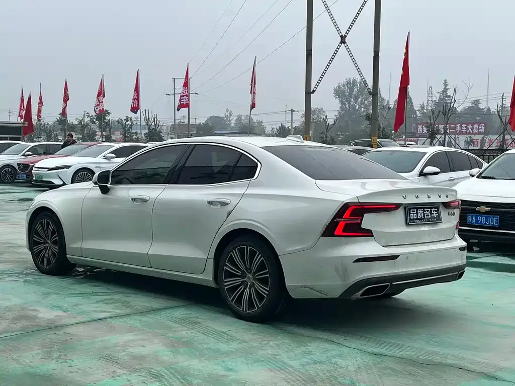 Volvo S60 2021 из CN, фото 10